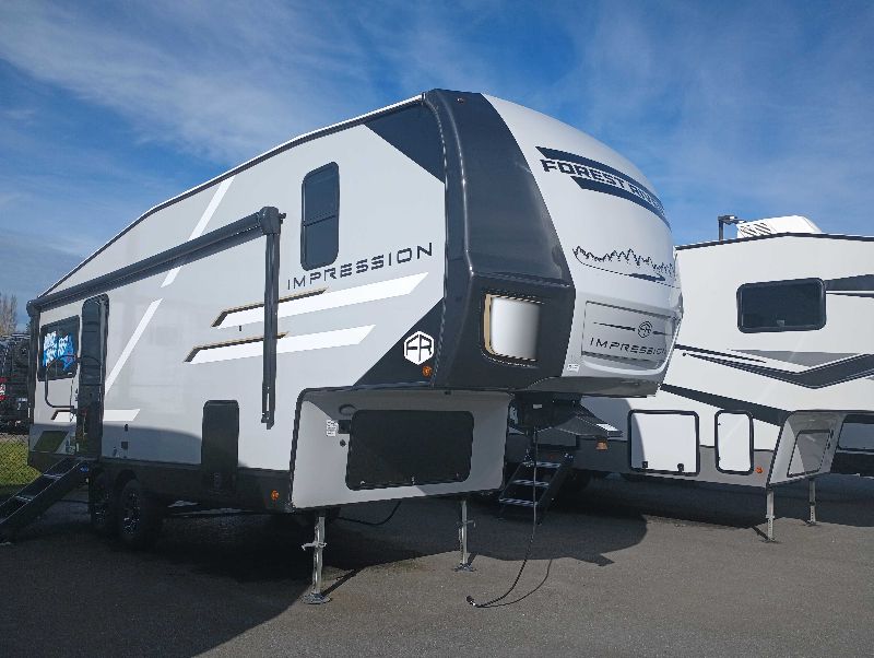 featured rv