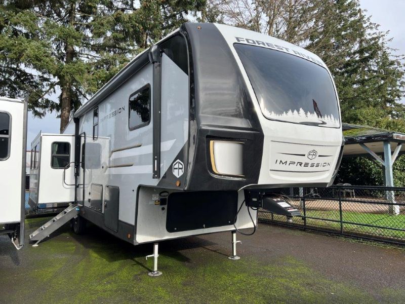 featured rv