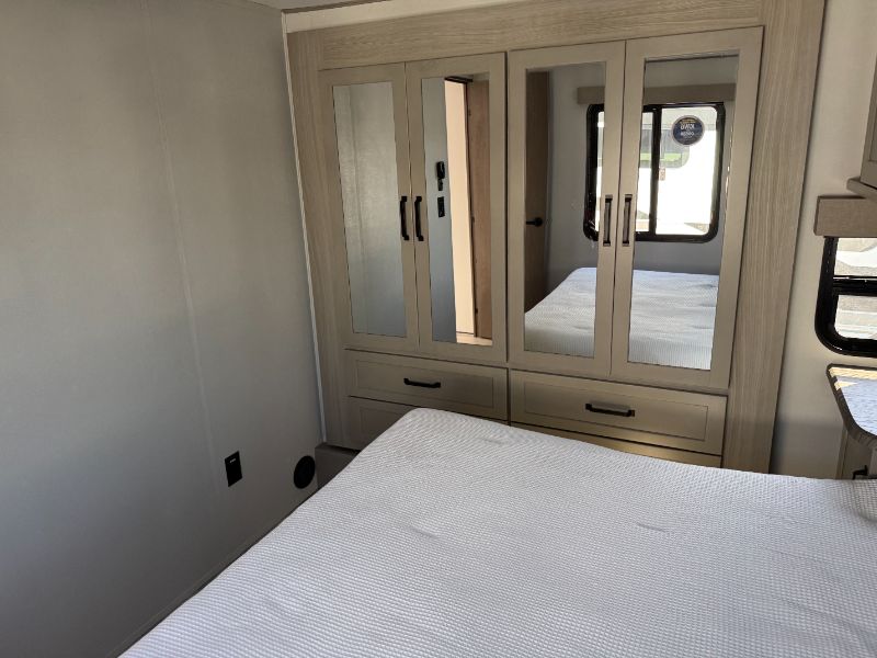 New 2025 Grand Design Momentum G-Class (Fifth Wheel) 320G for sale in ...