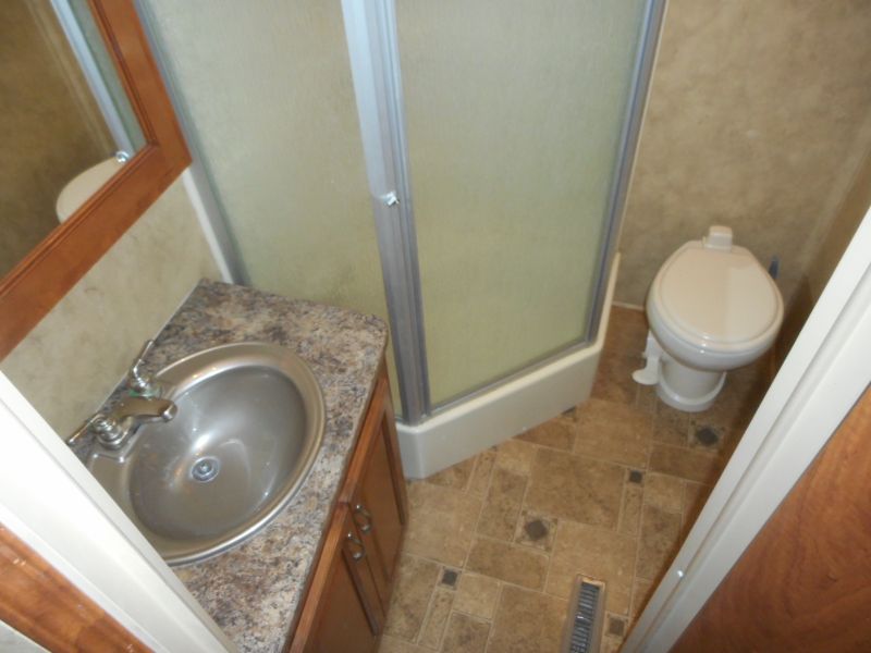 Used 2009 Keystone Raptor 3812TS for sale in Kelso, WA