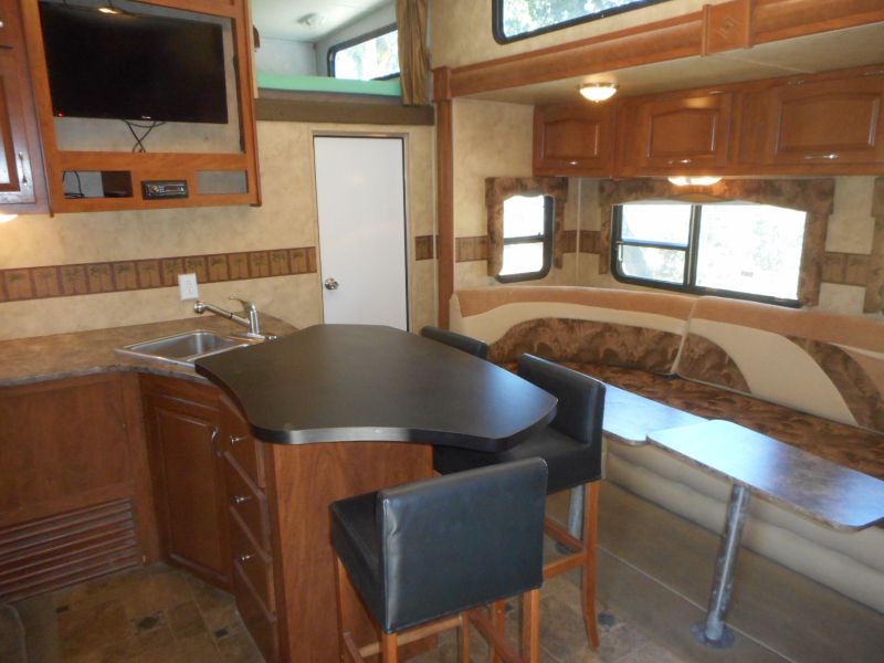 Used 2009 Keystone Raptor 3812TS for sale in Kelso, WA