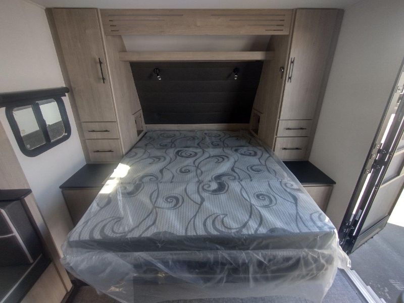 New 2025 Grand Design Imagine XLS 22BHE for sale in Kelso, WA