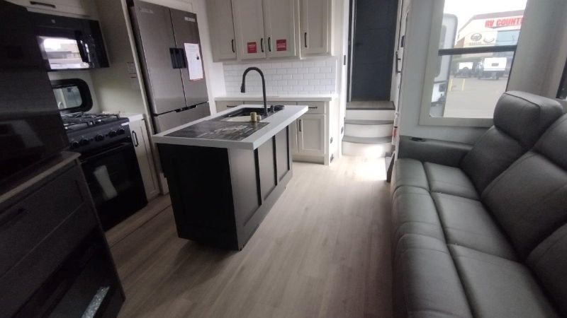 New 2026 Grand Design Momentum M-Class 381MS for sale in Kelso, WA