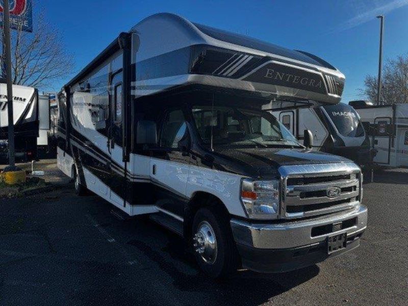 featured rv