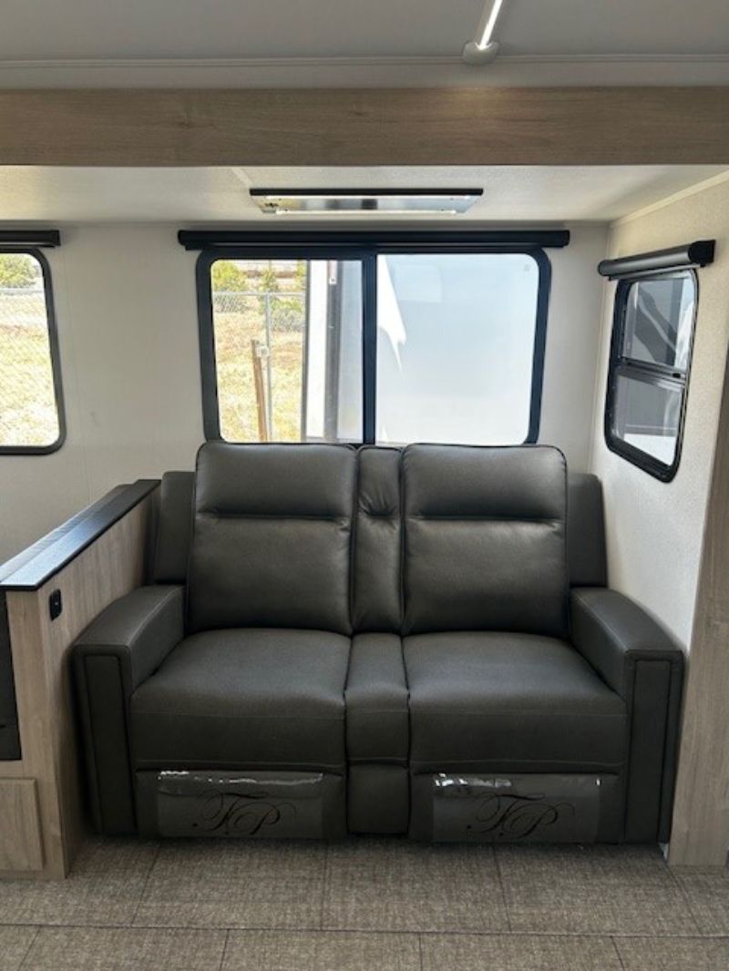 New 2025 Grand Design Imagine 2670MK for sale in Kelso, WA