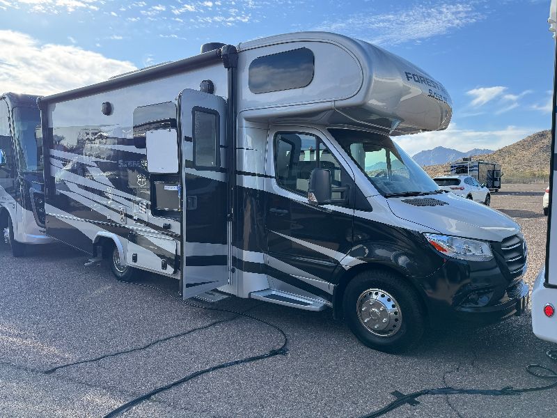 featured rv