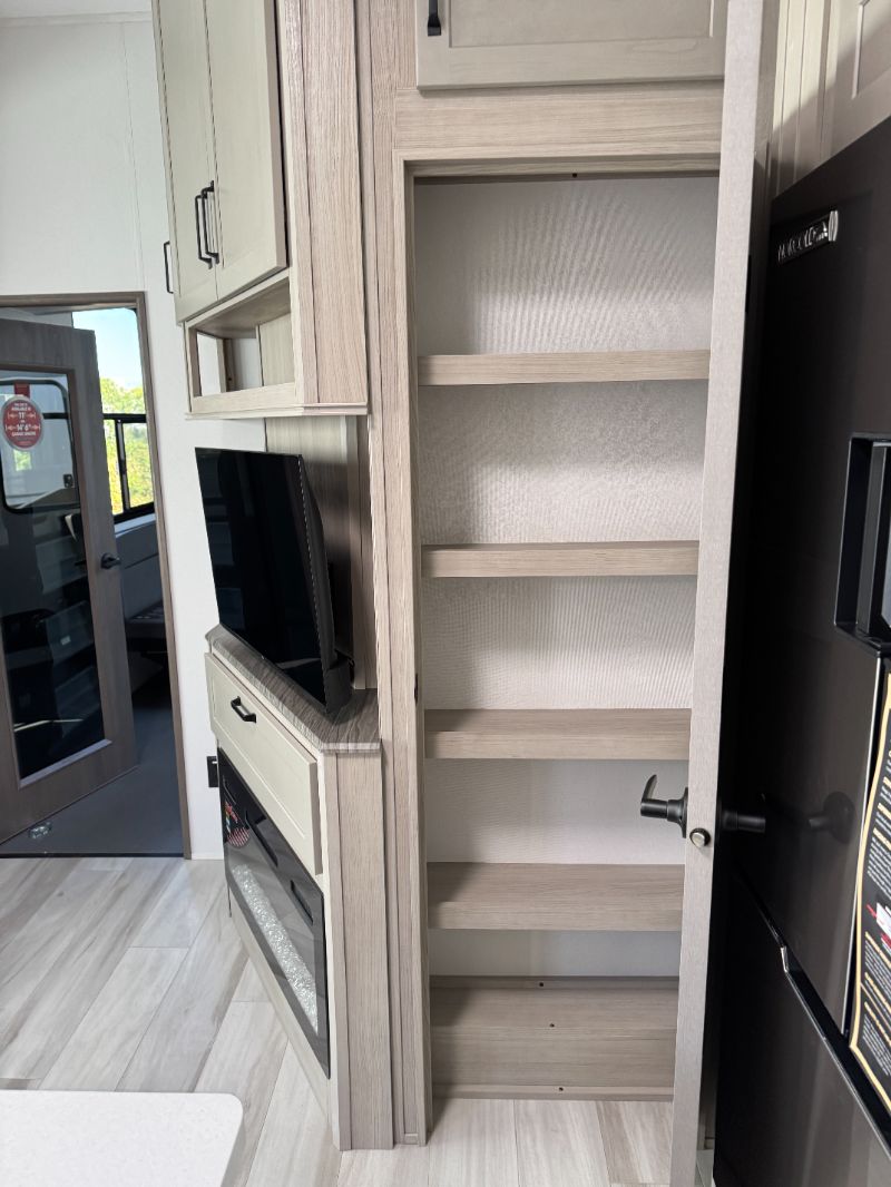 New 2025 Grand Design Momentum G-Class (Fifth Wheel) 320G for sale in ...