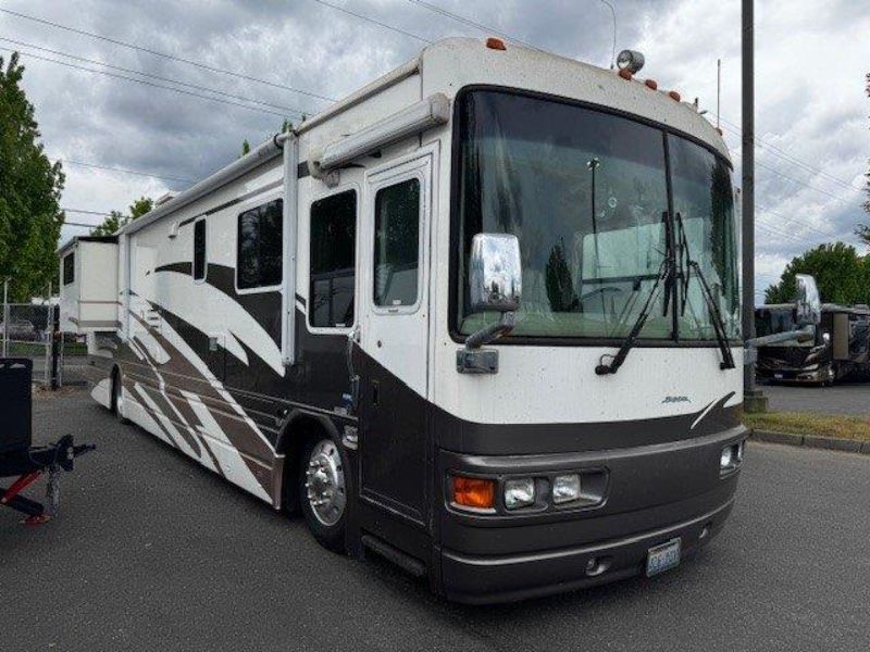 Used 2002 National Rv Islander 9401 For Sale In At 44487a - RV Country