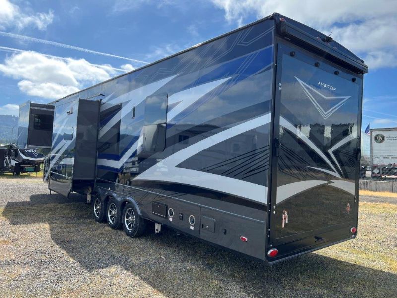 Used 2023 Vanleigh RV Ambition 399TH for sale in Kelso, WA