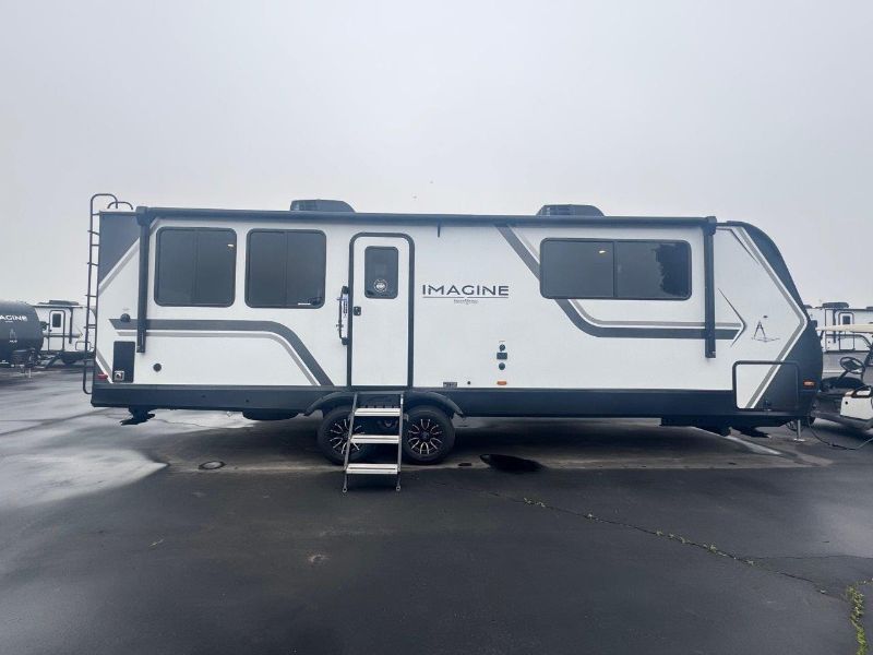 featured rv