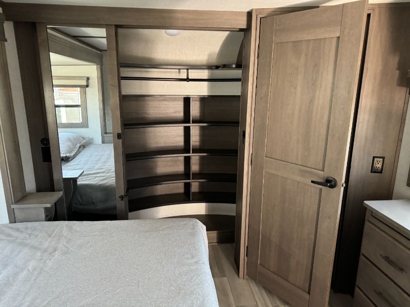 New 2024 Grand Design Solitude 390rk For Sale In Fresno Ca 93725 At