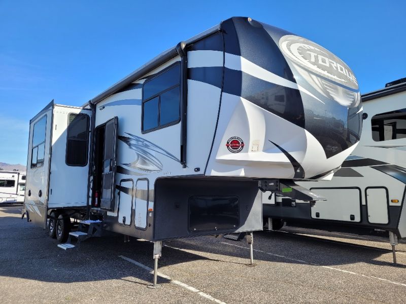 featured rv